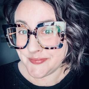 Meet your Posher, Correna